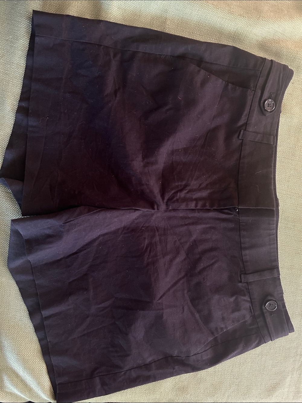Ann Taylor Tailored Black Bermuda Shorts for Women size 8